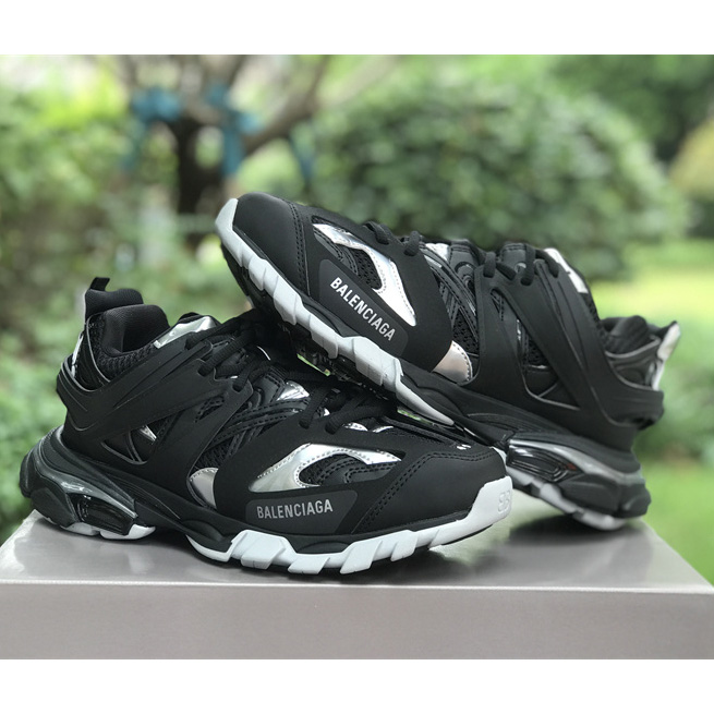 Balenciaga Track 3.0 Sneakers  - 
