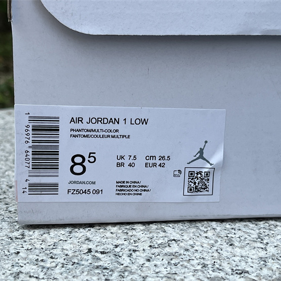 Air Jordan 1 Low Sneaker   FZ5045-091 - 