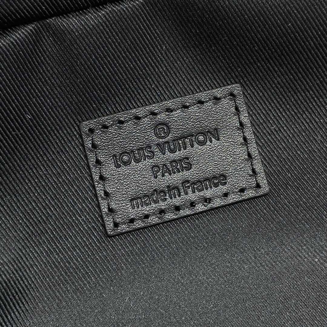 Louis Vuitton Quest Messenger  M46973 - DesignerGu