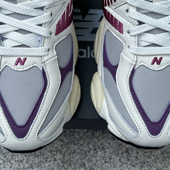 New Balance 9060 Sneakers          U9060ESC  - 