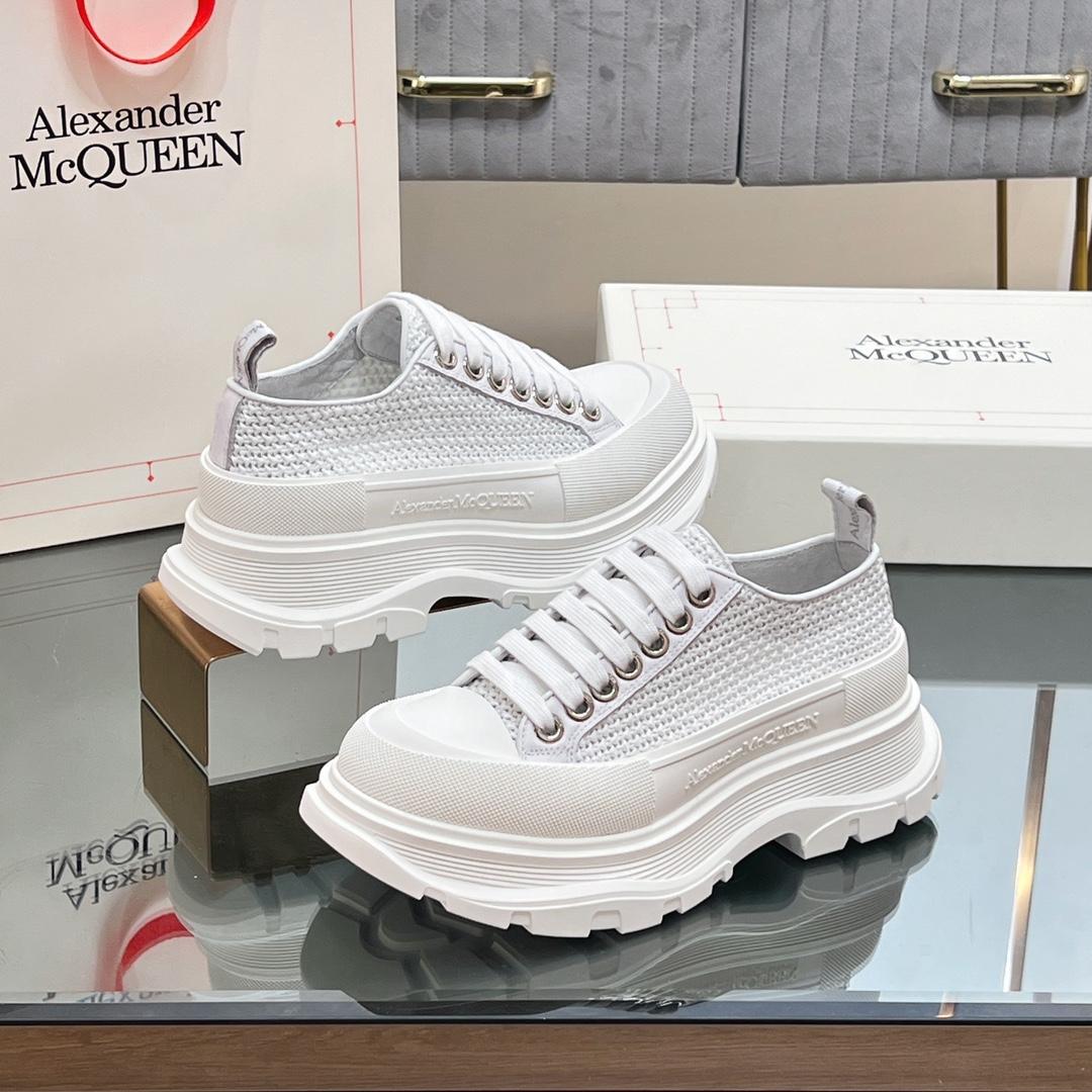 Alexander Mqueen Tread Slick Lace-up Shoes - 