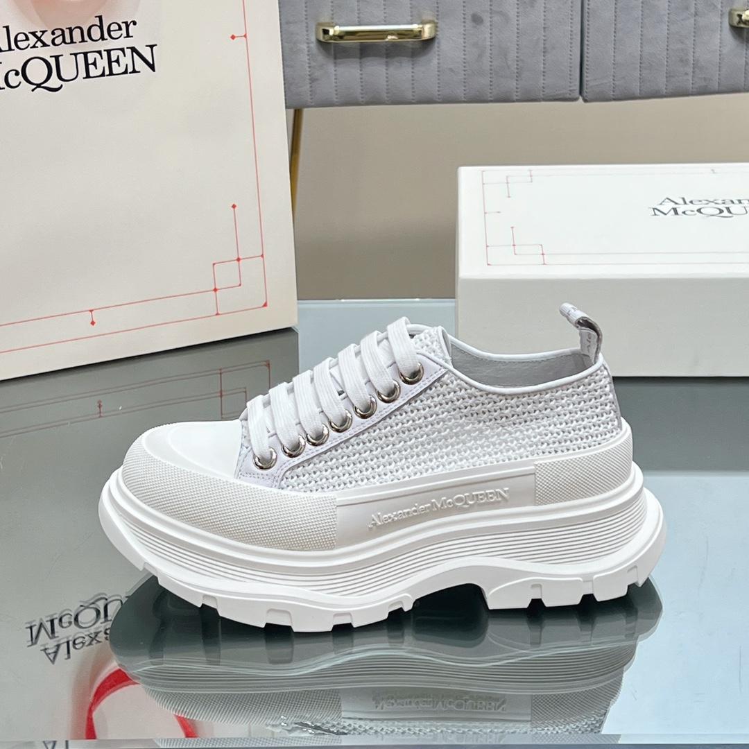 Alexander Mqueen Tread Slick Lace-up Shoes - 