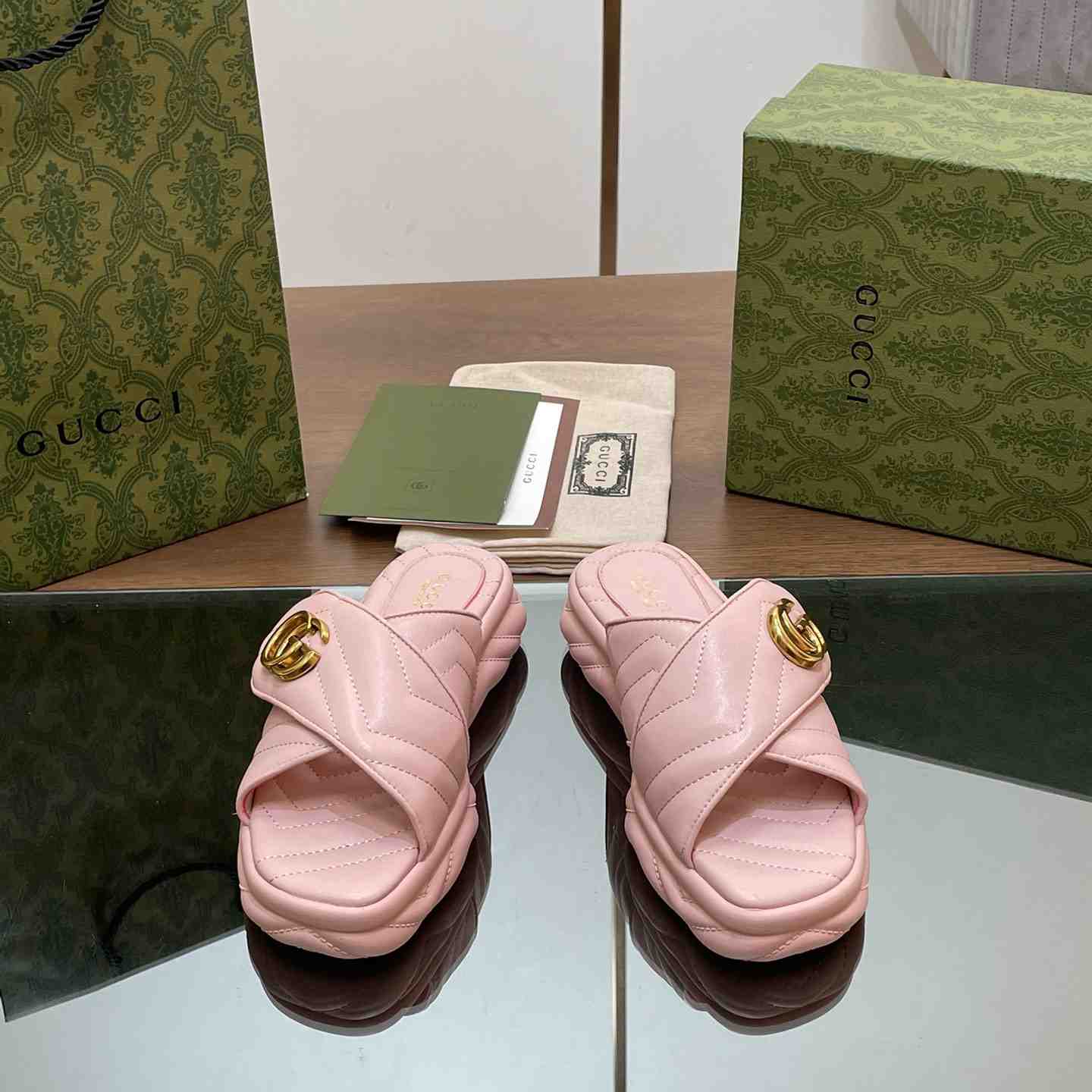 Gucci Women's Double G Slide Sandal - 
