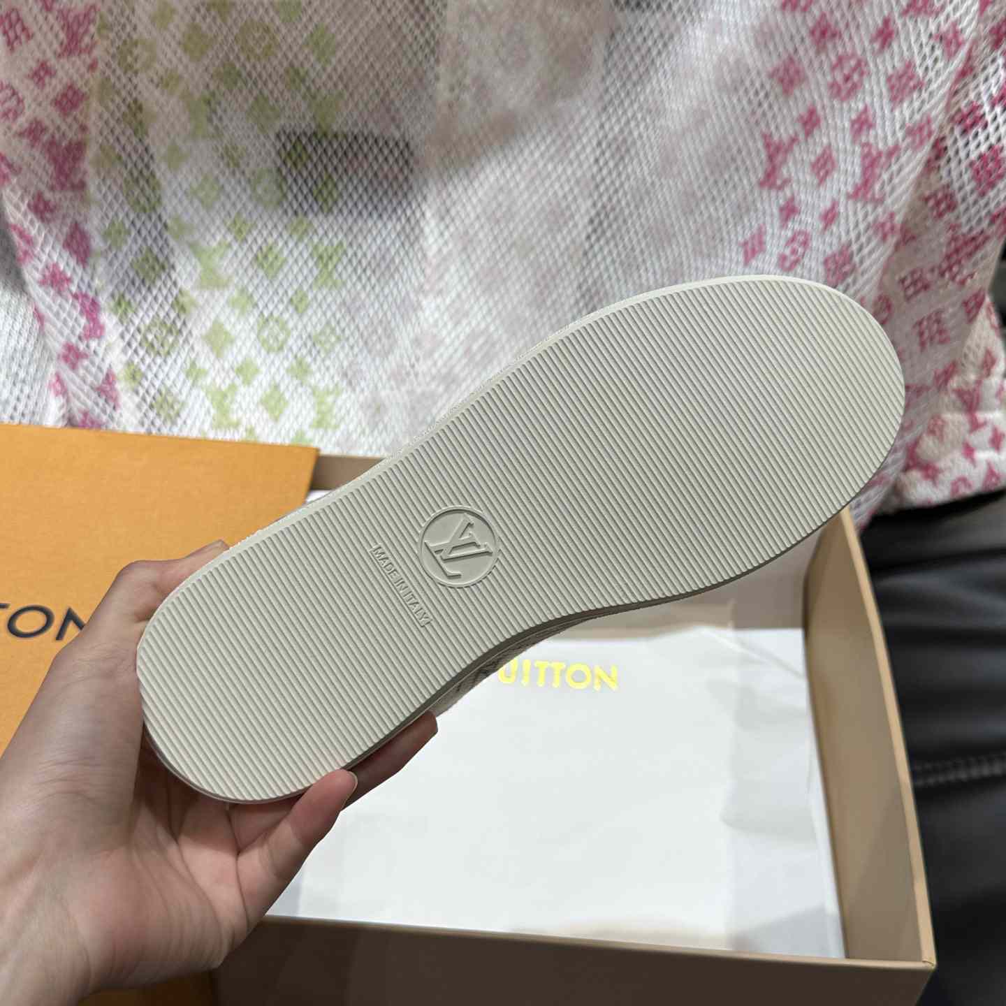 Louis Vuitton Monogram Sneaker  - 