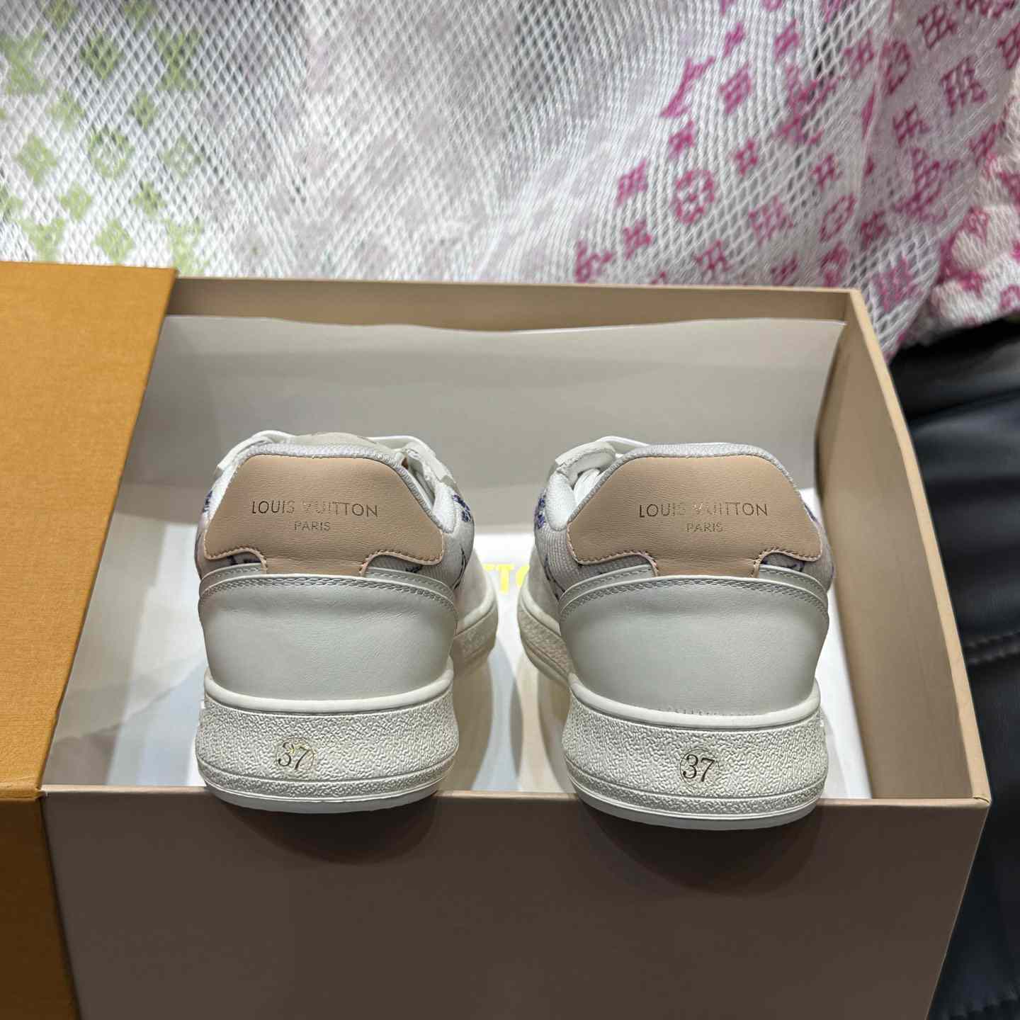 Louis Vuitton Monogram Sneaker  - 