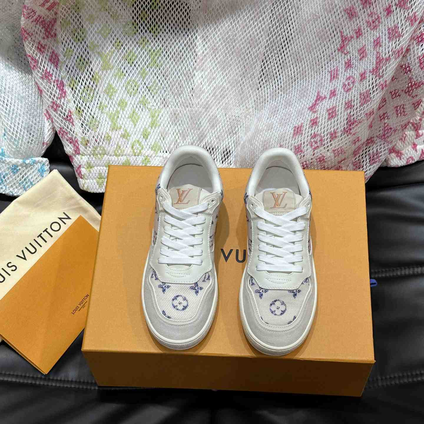 Louis Vuitton Monogram Sneaker  - 