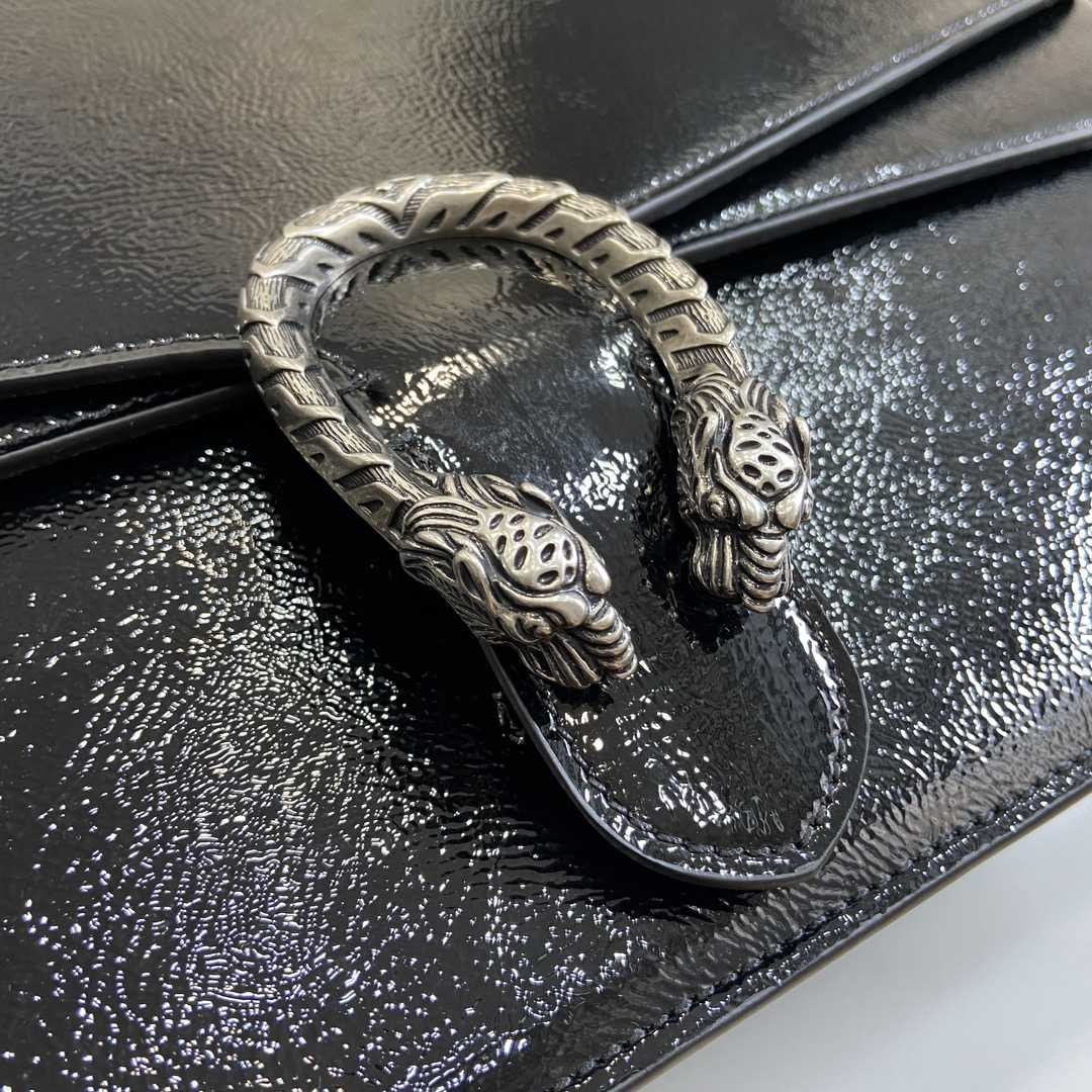 Gucci Dionysus Large Shoulder Bag - 