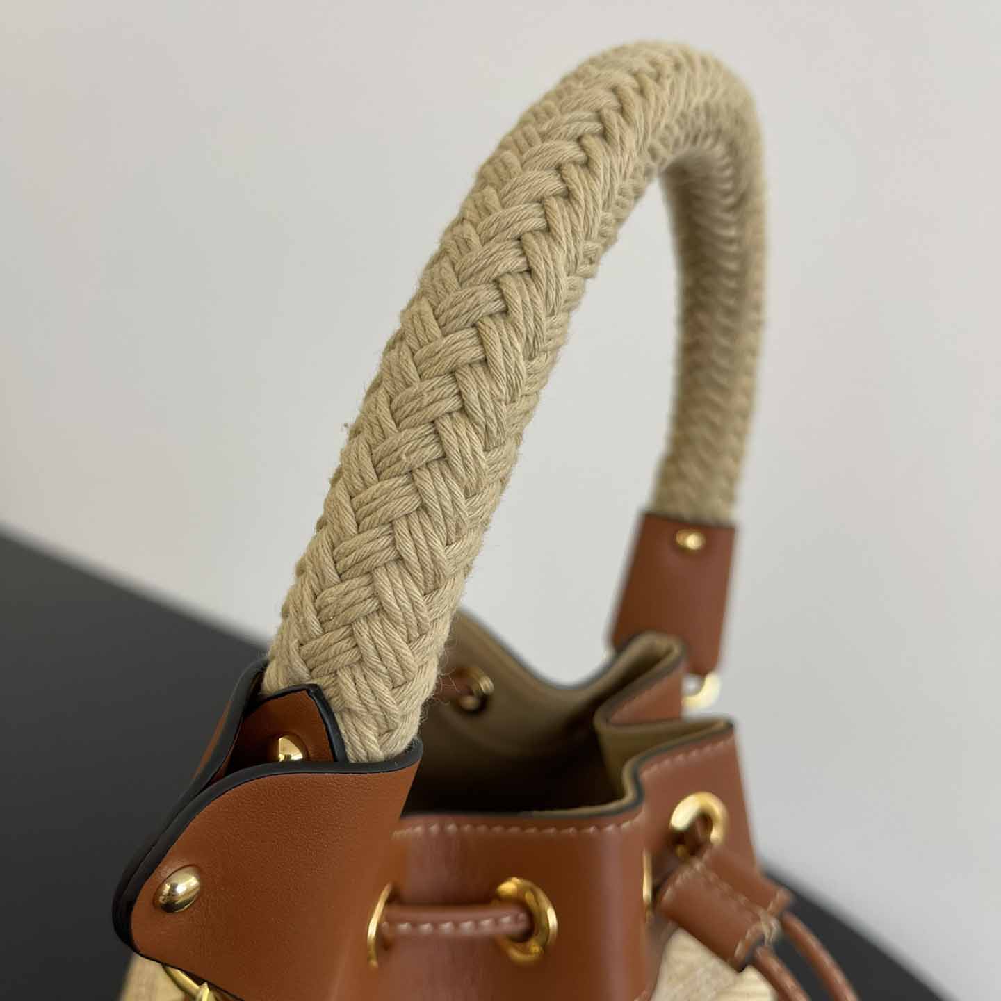 Fendi Mon Tresor Natural Straw Mini-bag With FF Embroidery - 