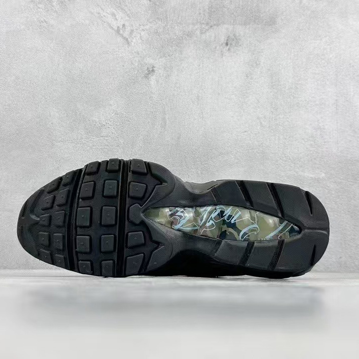Nike Air Max 95 Sneaker   FB2709 002 - 