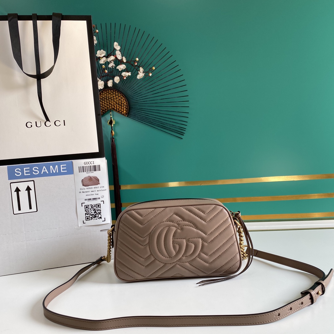 Gucci GG Marmont Small Shoulder Bag(24*12*7cm) - 