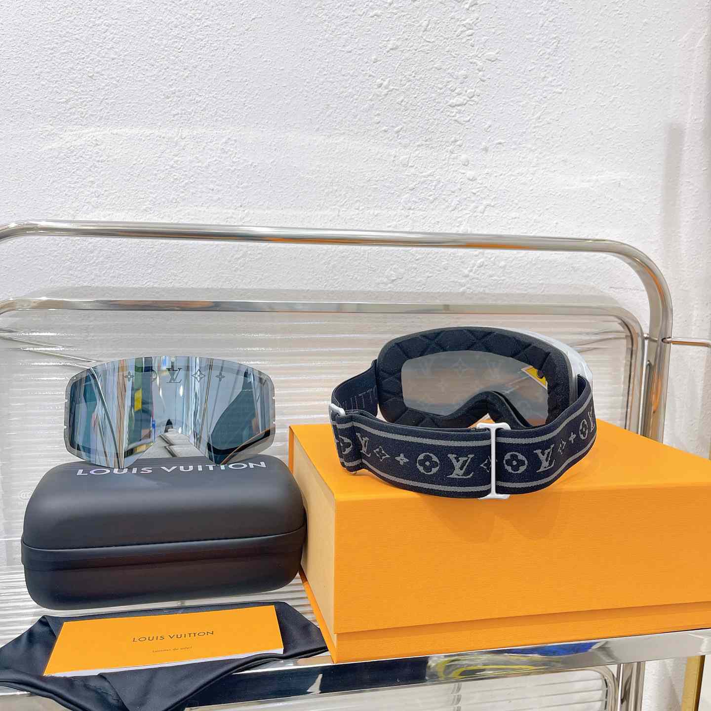 Louis Vuitton LV Snow Mask     - 