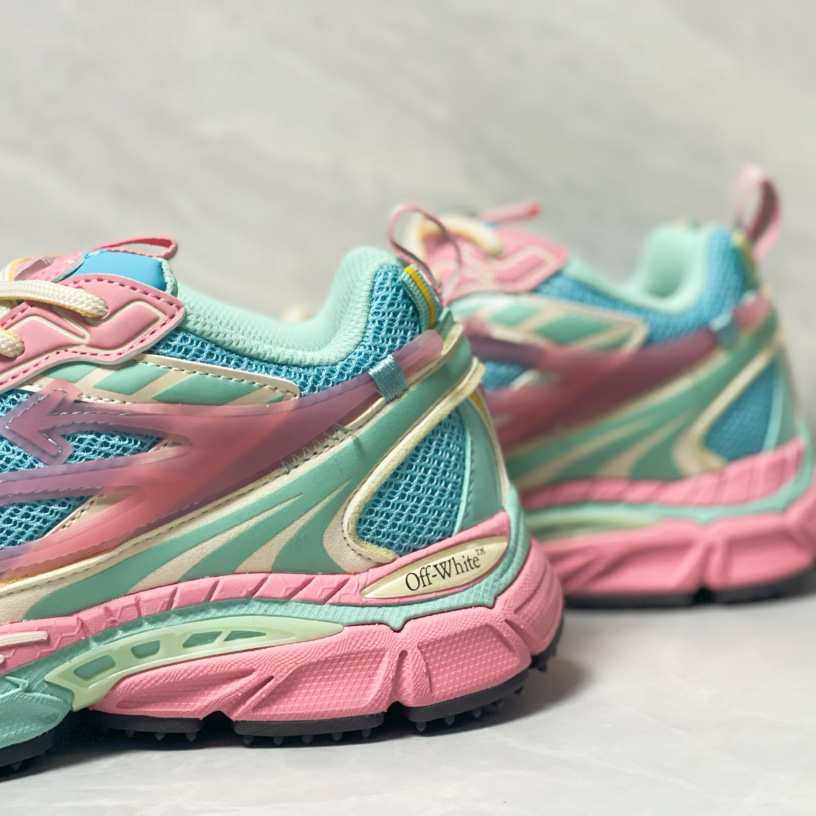 Off-White c/oVrgil Abloh™ Sneakers - 