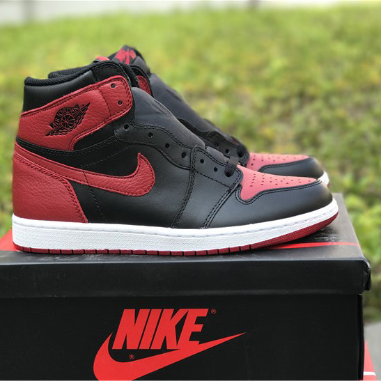 Jordan AJ1 Retro High OG NRG Sneaker      861428 - 