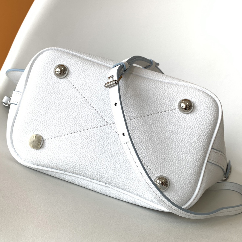 Louis Vuitton Blossom PM   M11734 - 