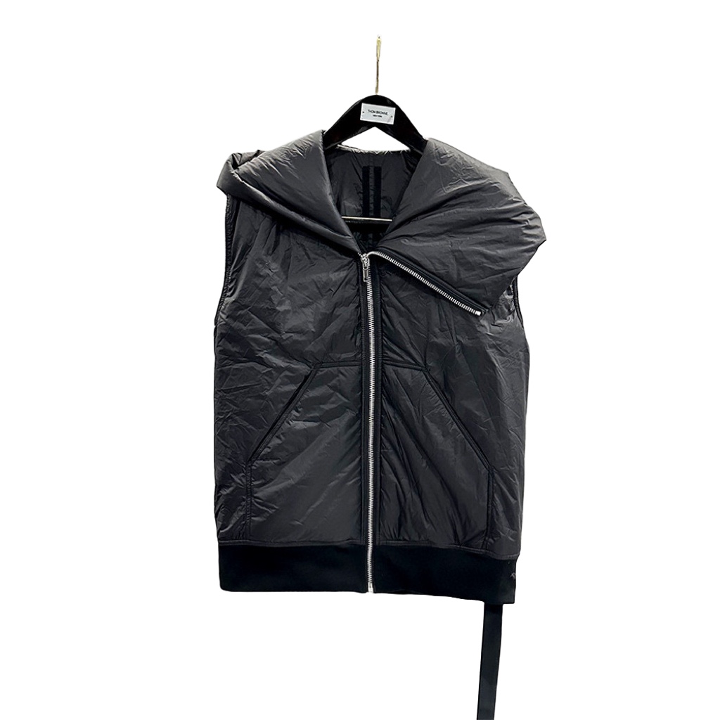 Rick Owens Padded nylon vest with hood - 