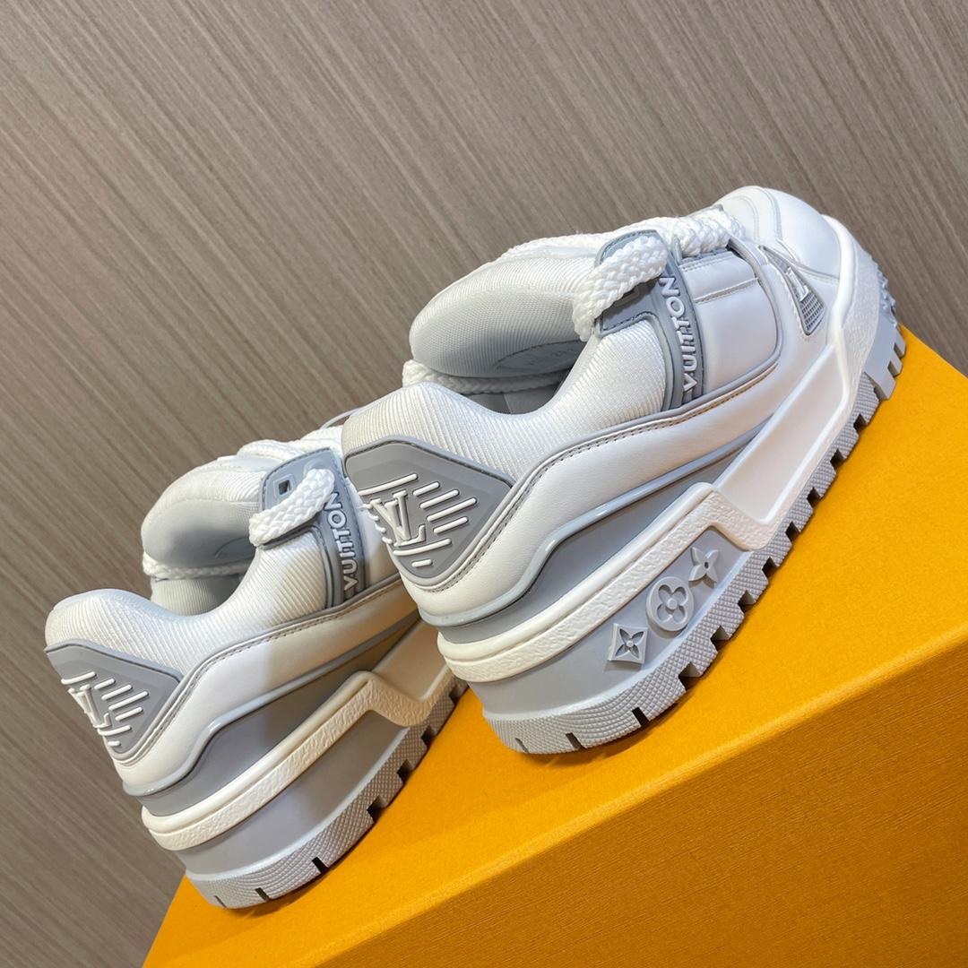 Louis Vuitton LV Trainer Sneaker    - 