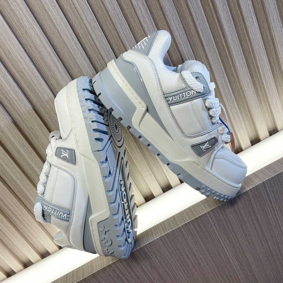 Louis Vuitton LV Trainer Sneaker    - 