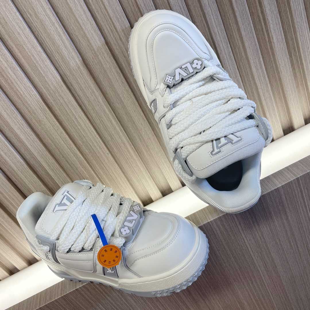 Louis Vuitton LV Trainer Sneaker    - 