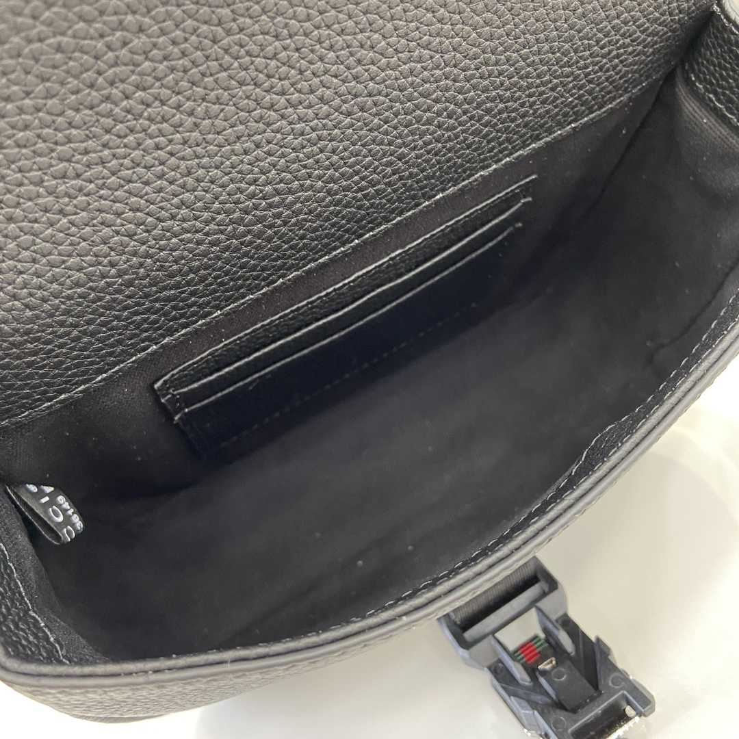Gucci Super Mini Shoulder Bag - 