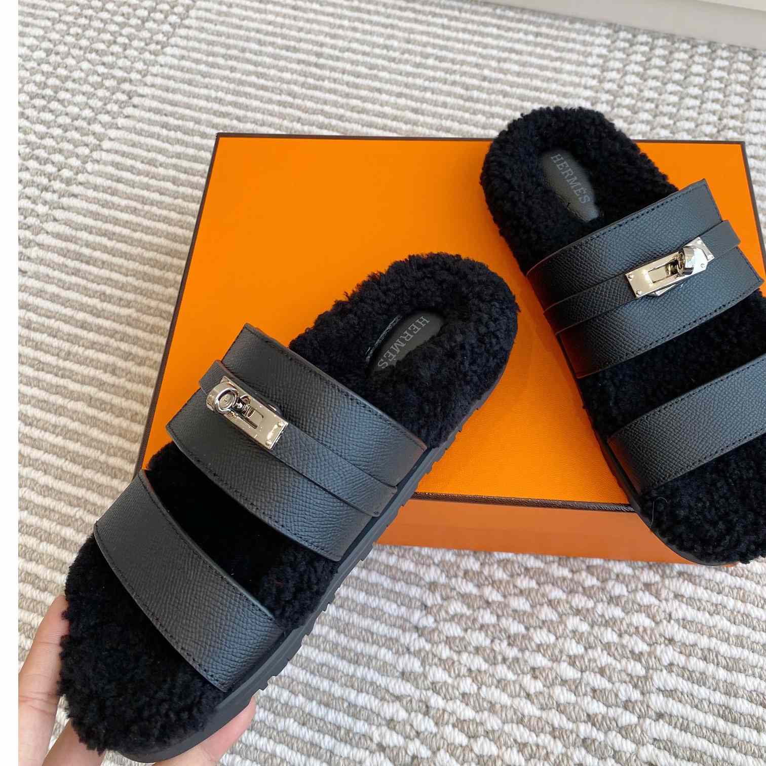 Hermes Kelly Sandal - 