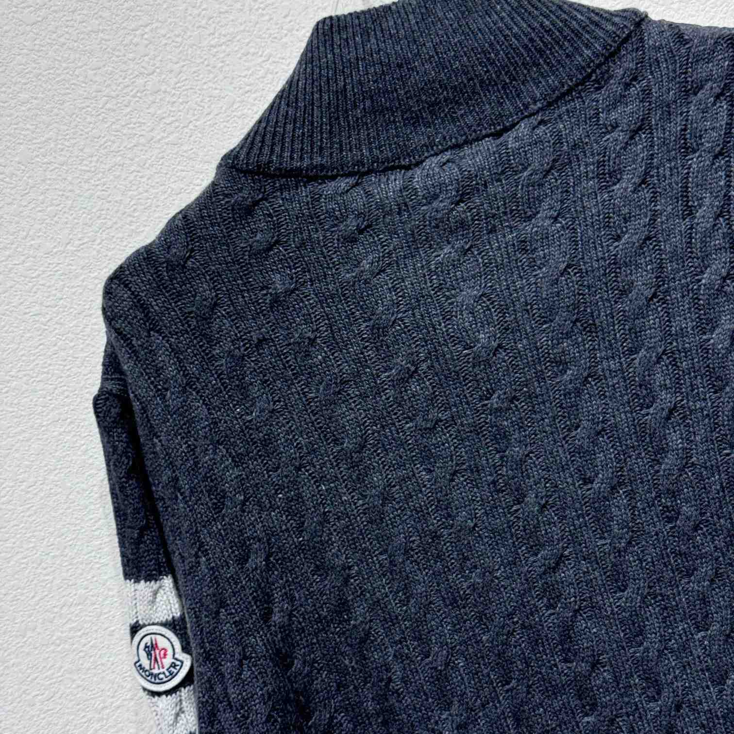 Moncler Padded Wool Zip-up Cardigan - 