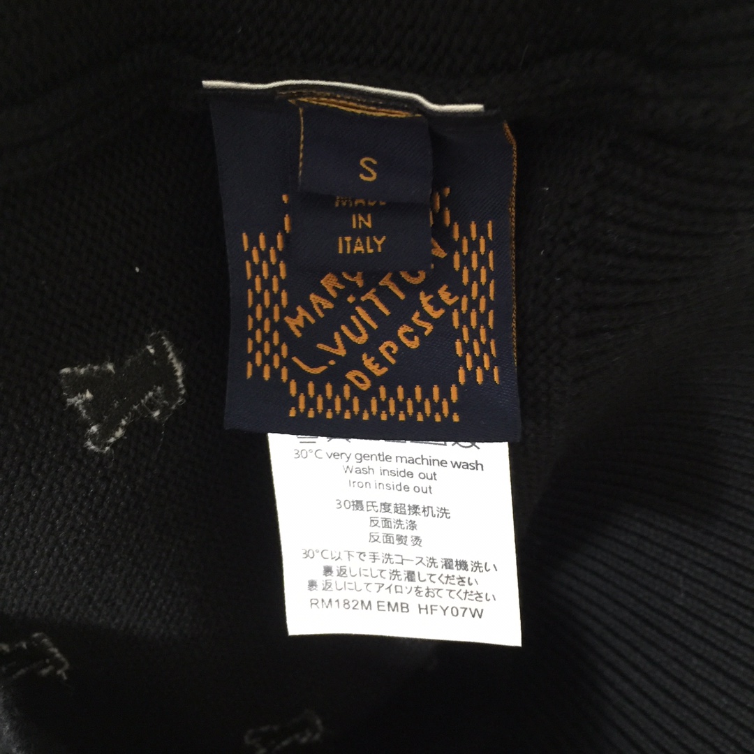 Louis Vuitton Embroidered Signature Merino Crewneck    1AFIXC - 
