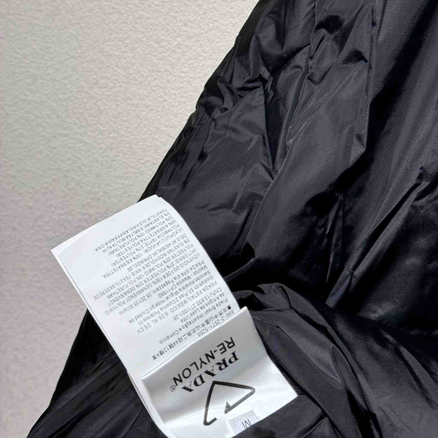 Prada Re-Nylon Jacket - 