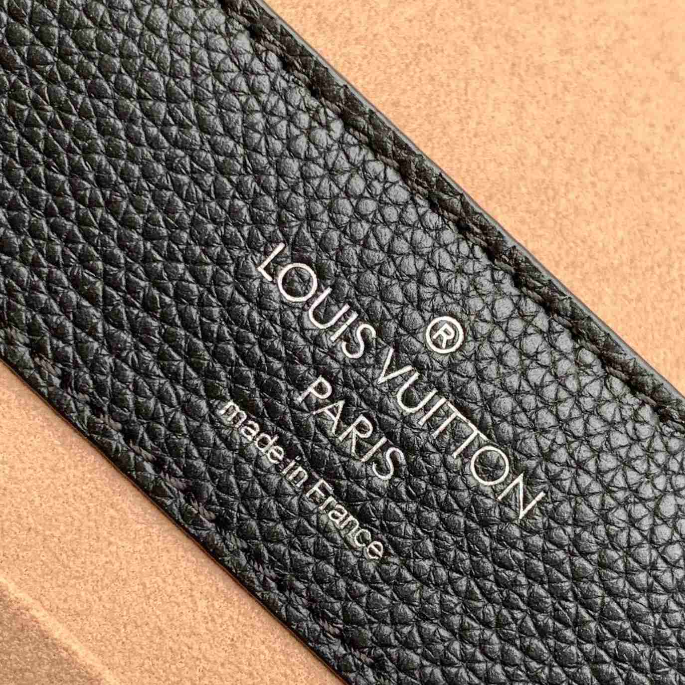 Louis Vuitton Lockme Ever BB   M53937 - 