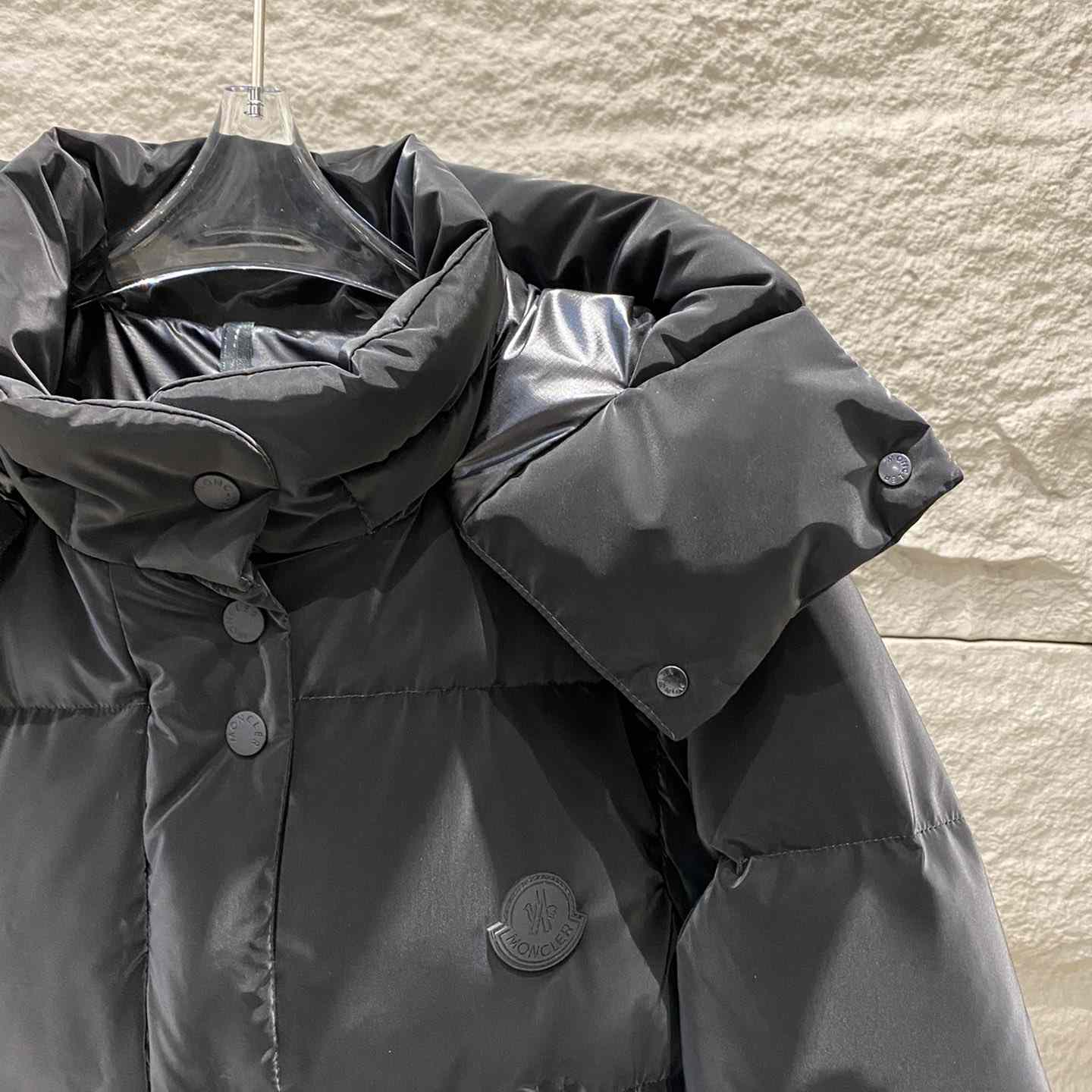 Moncler Allymes 2-in-1 Hooded Short Down Jacket - 