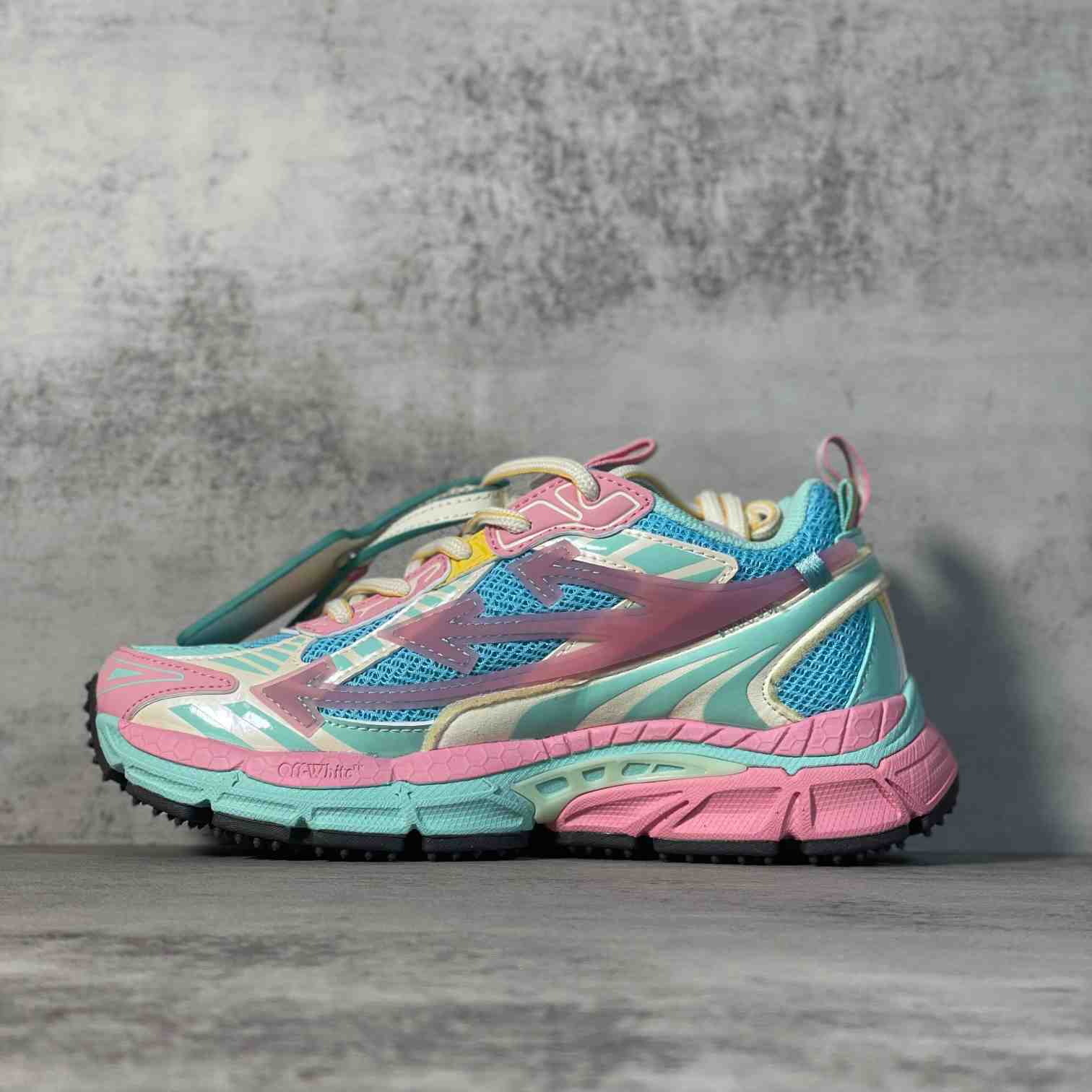 Off-White c/oVrgil Abloh™ Sneakers - 