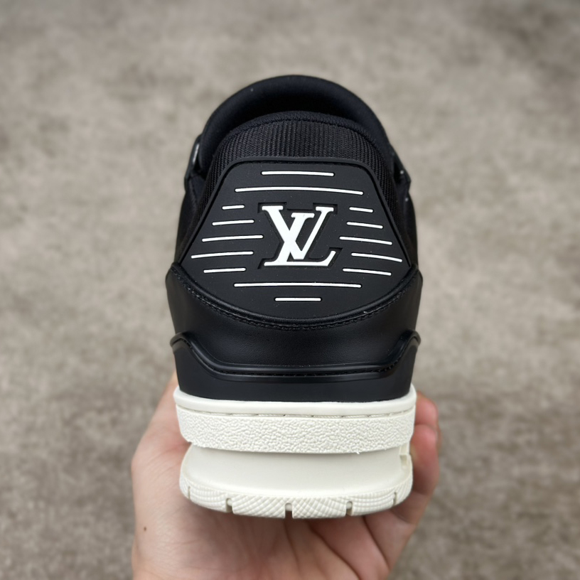 Louis Vuitton LV Trainer Sneaker  1AD9W8 - 