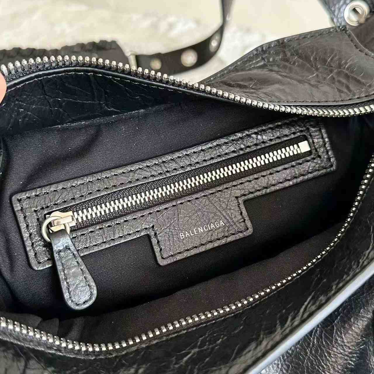Balenciaga Neo Cagole City Handbag (26×17.8×11.4cm) - 