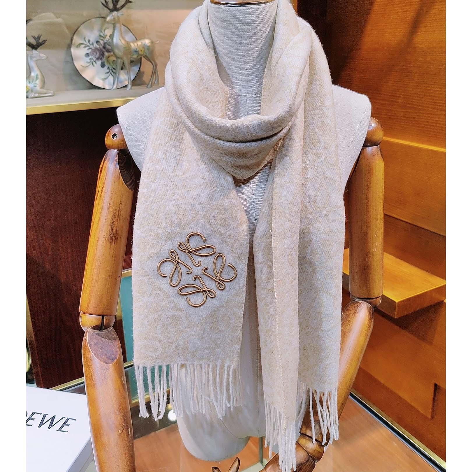Loewe Anagram Scarf  - 