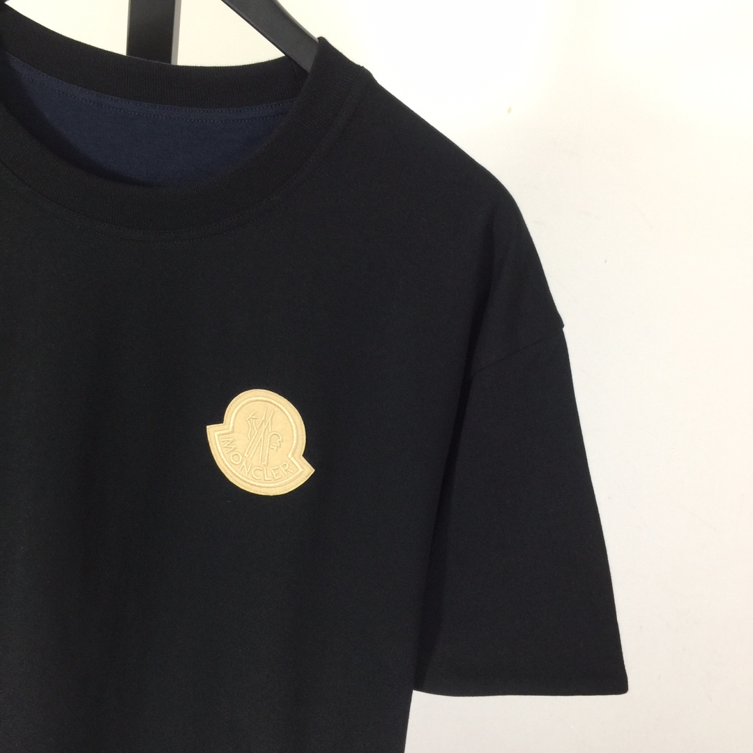 Moncler Reversible T-shirt - DesignerGu