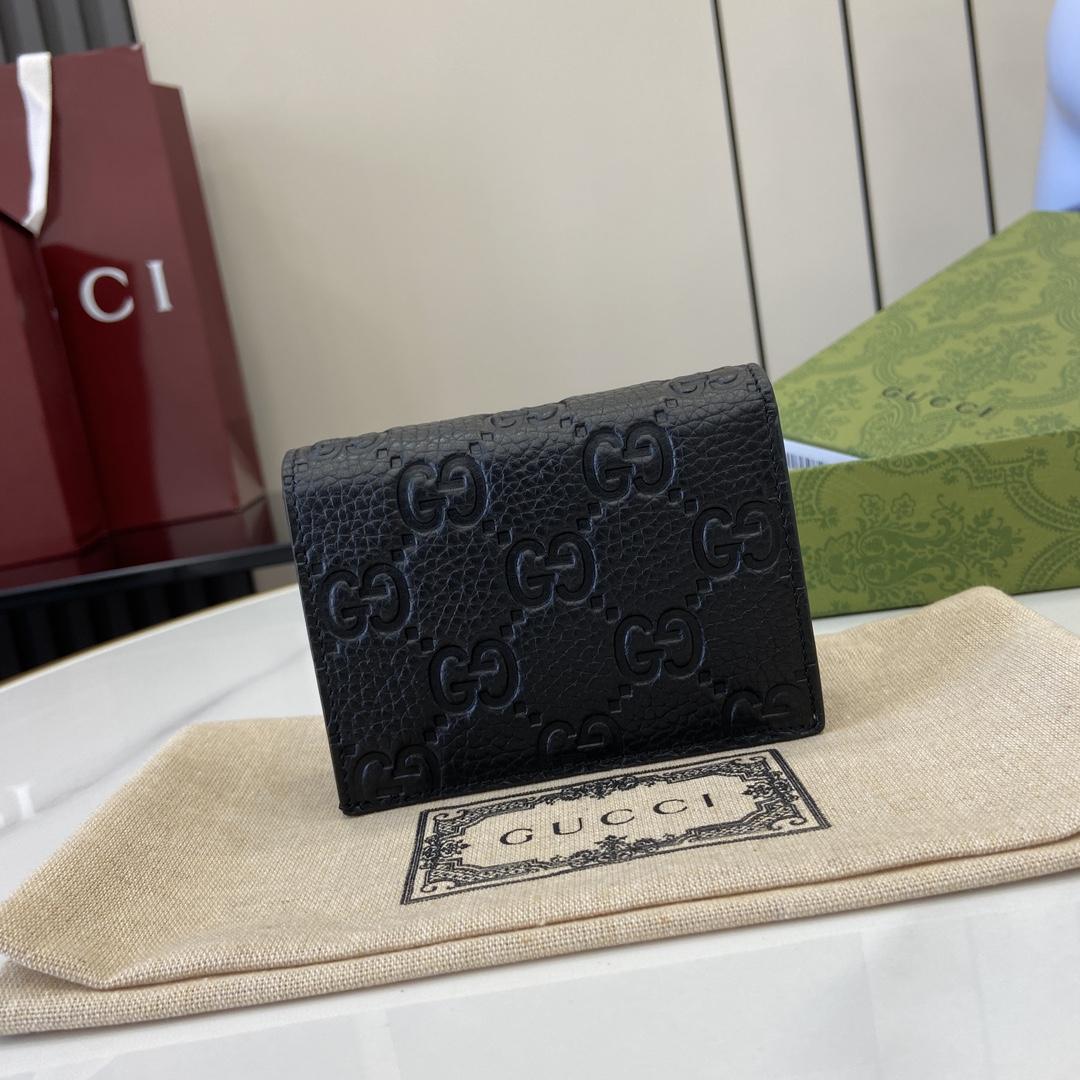 Gucci GG Emblem Mini Wallet - 