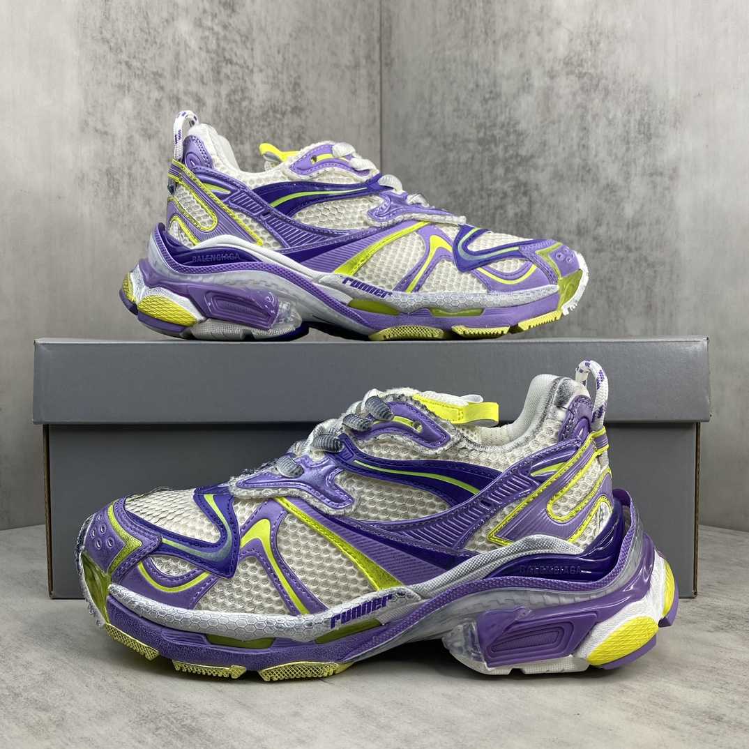 Balenciaga Runner 2.0 Sneaker  - 