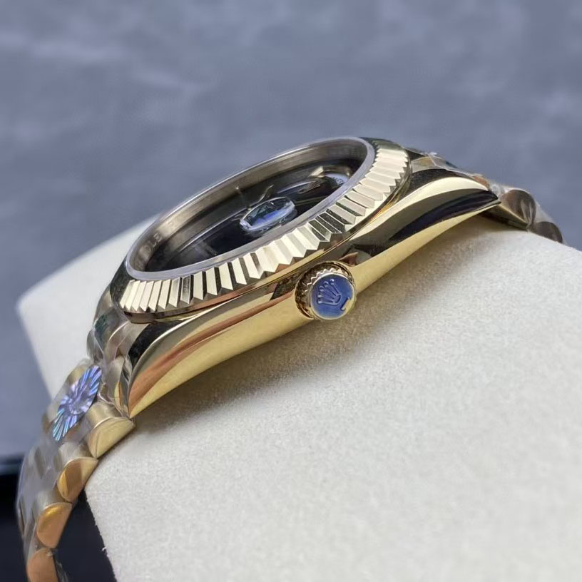 Rolex Day Date Watch - 