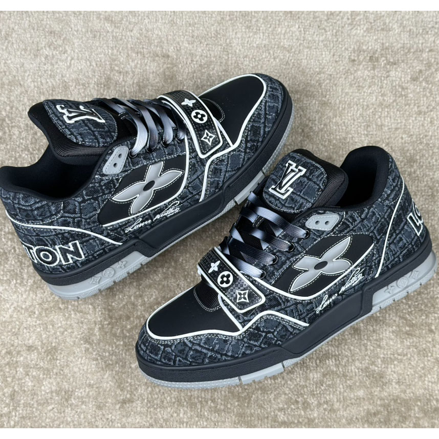 Louis Vuitton LV Trainer Sneaker  1ADE2V - 