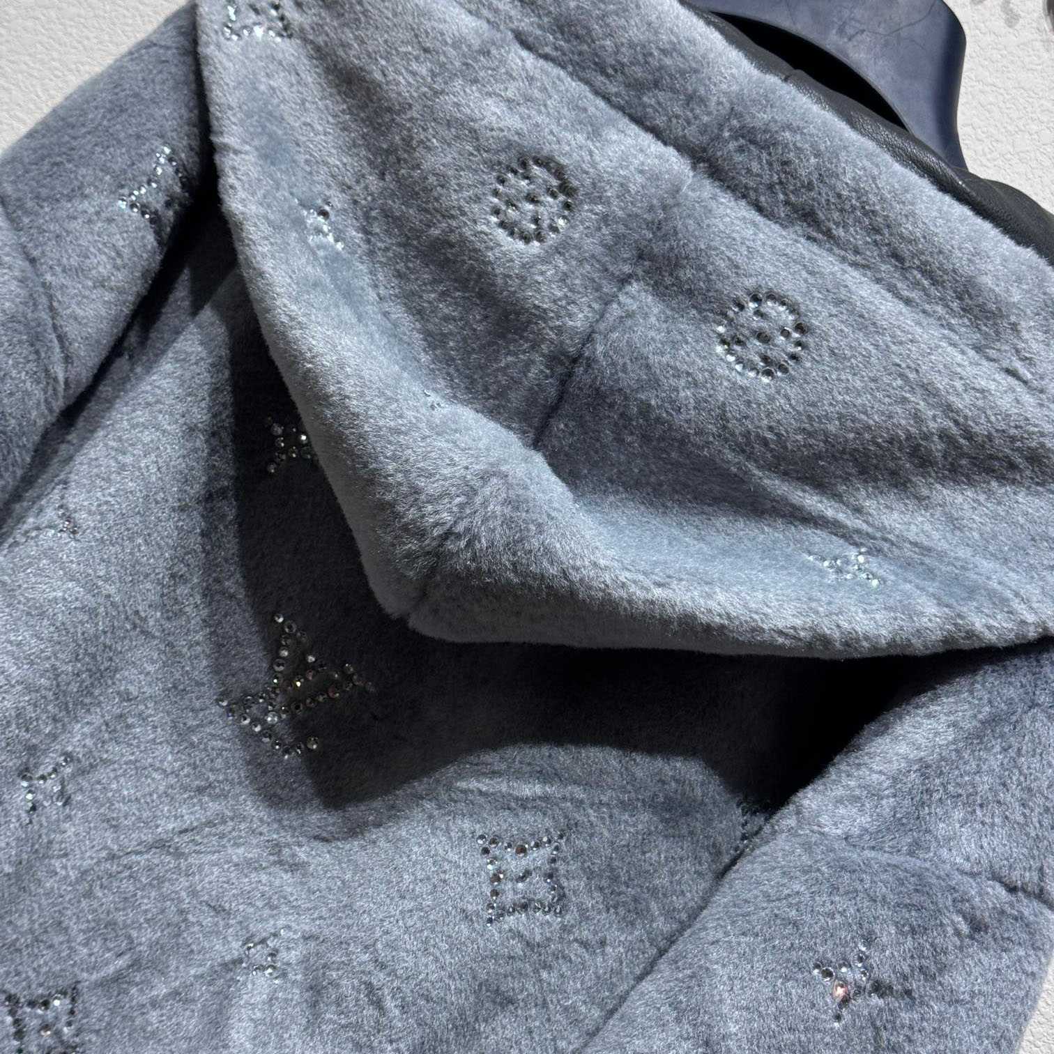 Louis Vuitton MNG Embellished Shearling Hoodie - 