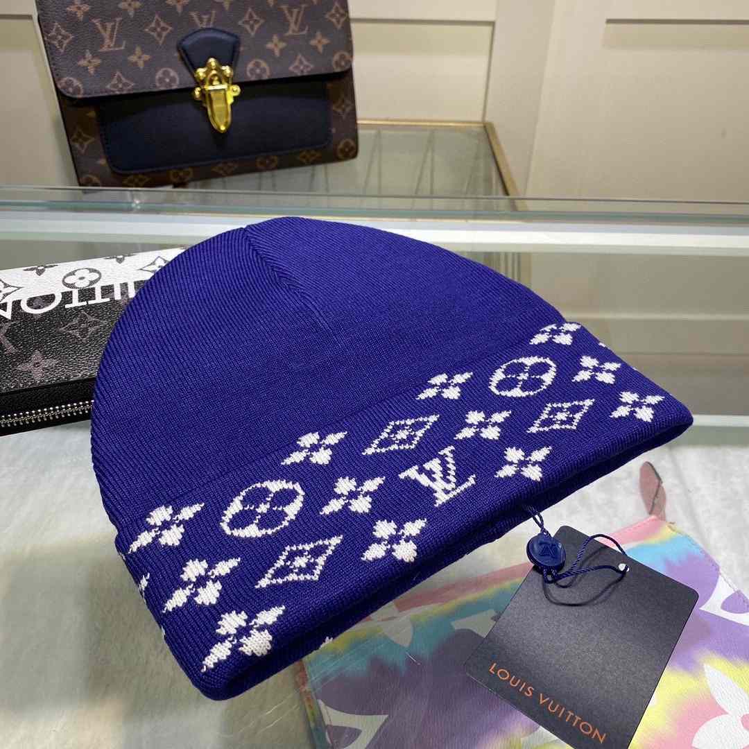 Louis Vuitton Beanie - 