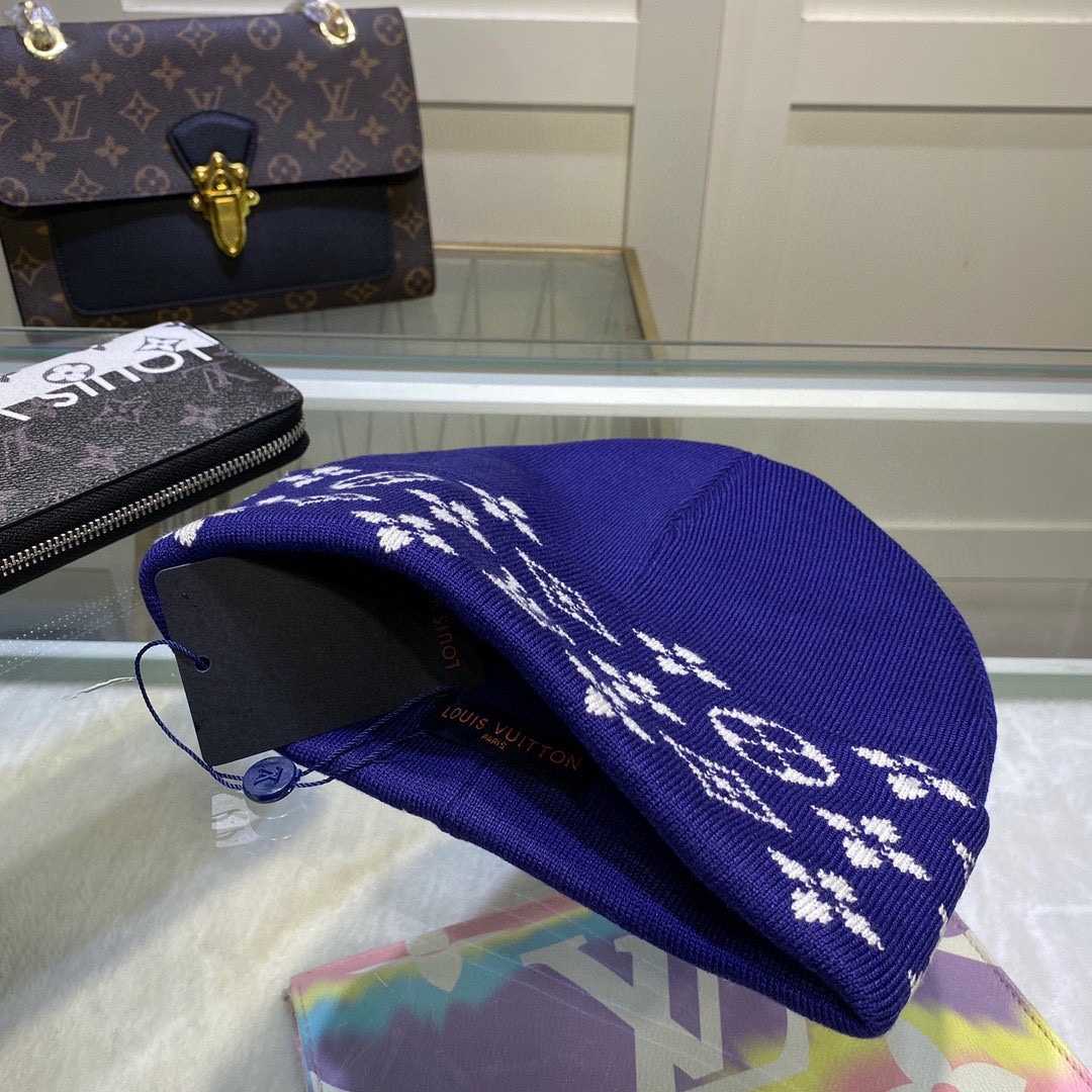 Louis Vuitton Beanie - 
