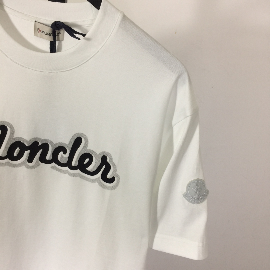 Moncler Logo T-Shirt - 