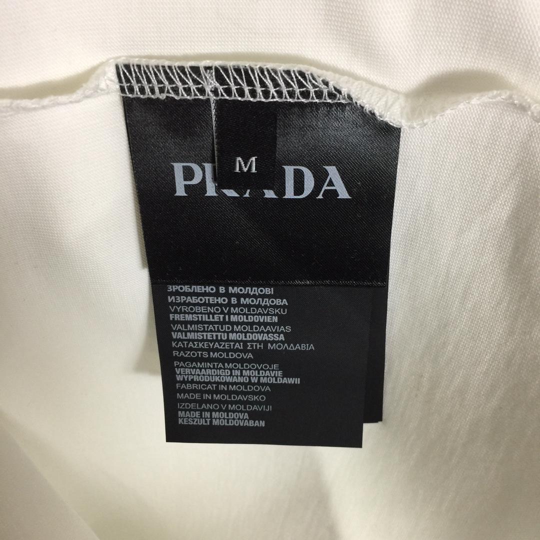 Prada Cotton  T-shirt  - 