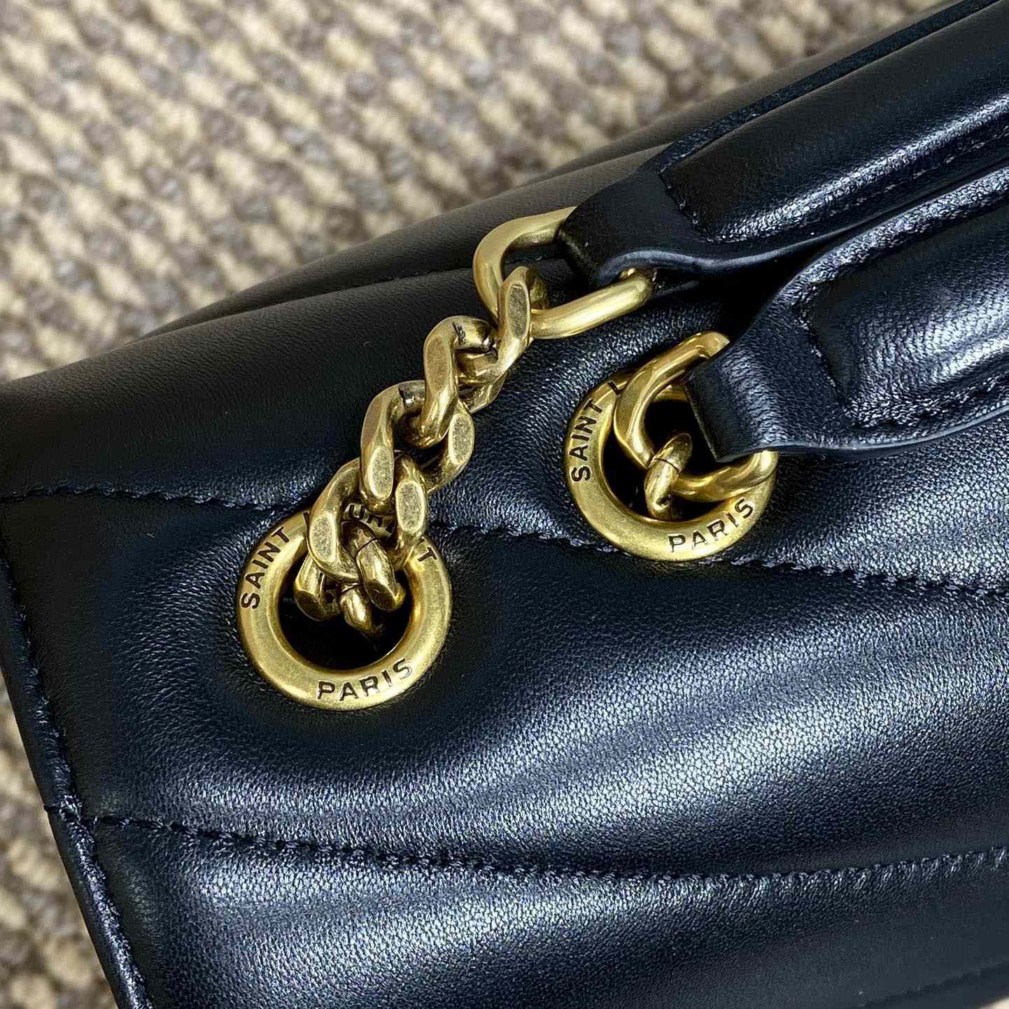 Saint Laurent Loulou Medium In Matelasse Lambskin - 