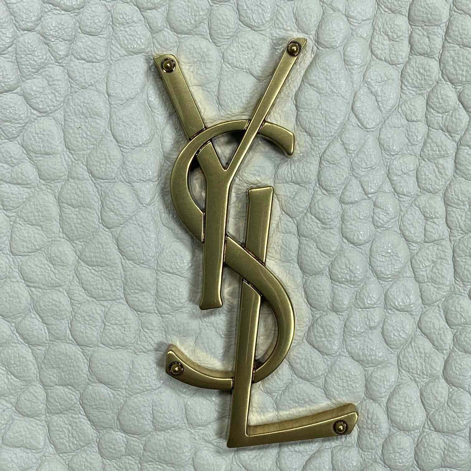 Saint Laurent Niki Medium In Grained Lambskin - 