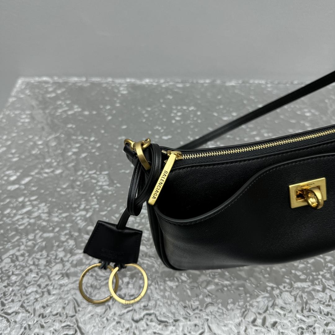 Balenciaga Rodeo Sling Pochette In Black - 