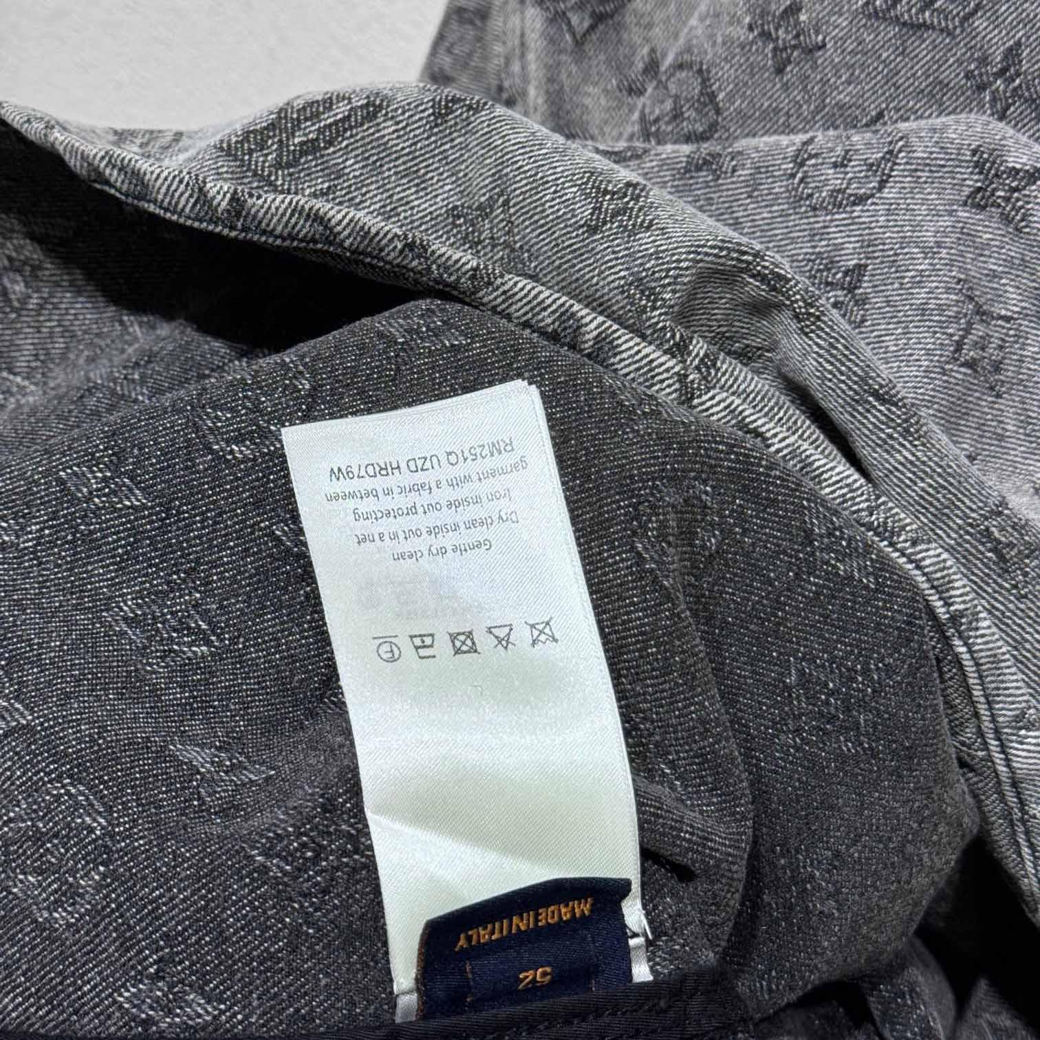Louis Vuitton Monogram Short-Sleeved Shirt    - DesignerGu