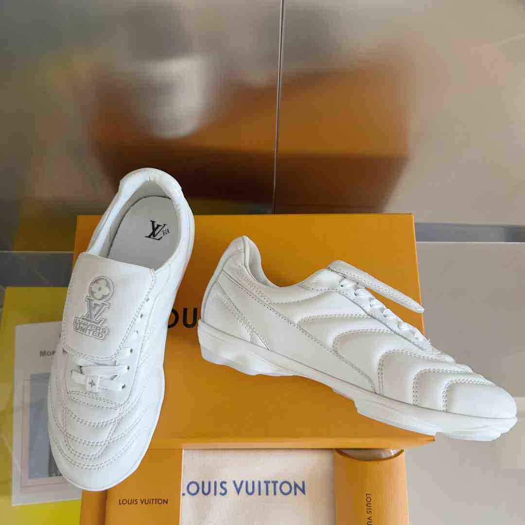 Louis Vuitton LV Footprint Soccer Sneaker   1AHDOA - DesignerGu