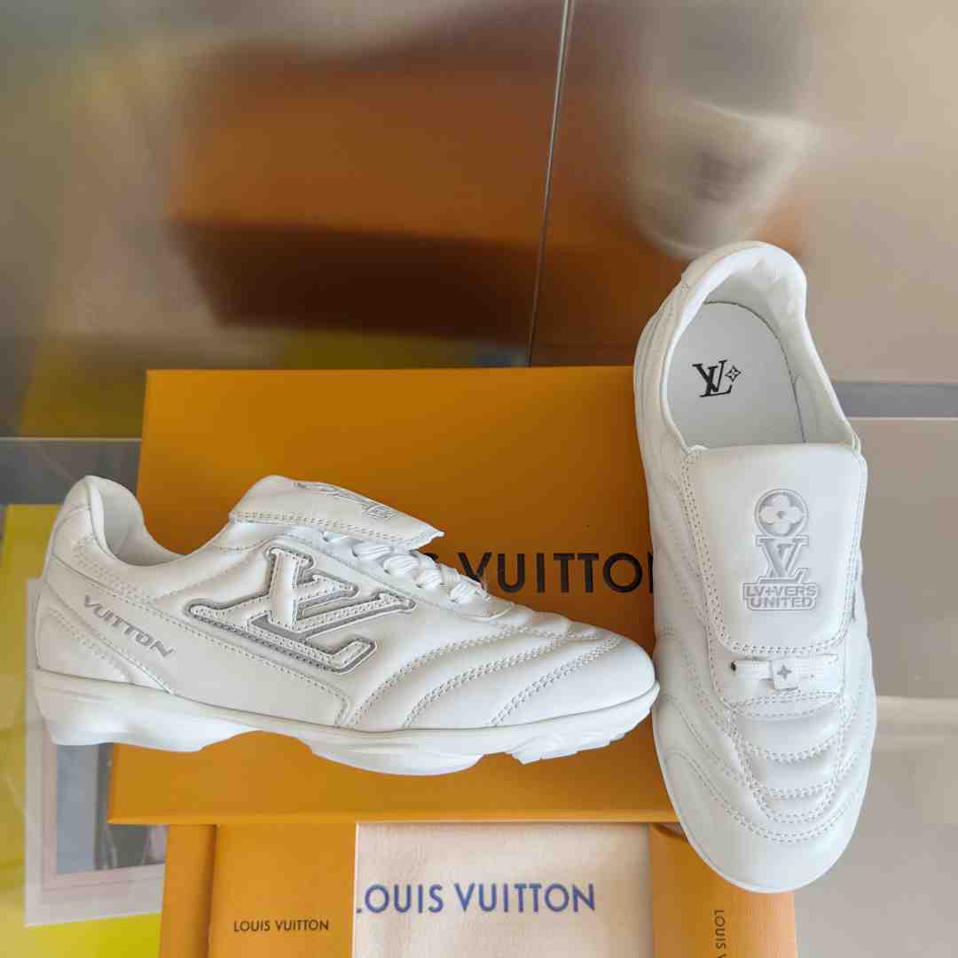 Louis Vuitton LV Footprint Soccer Sneaker   1AHDOA - DesignerGu