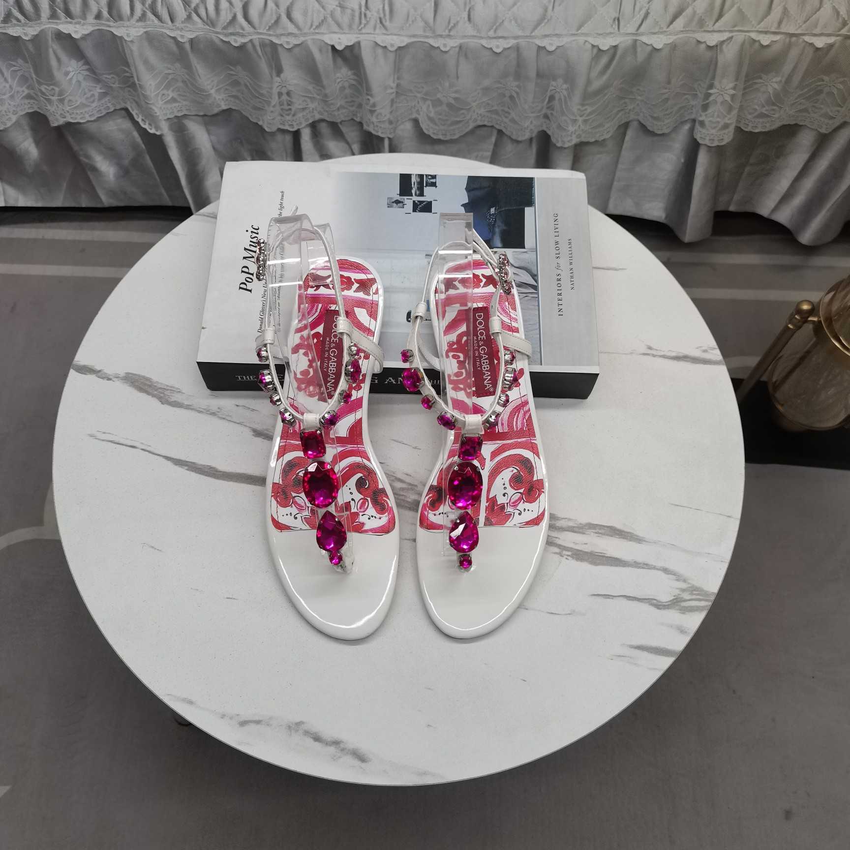 Dolce & Gabbana Patent Leather Thong Sandals - 